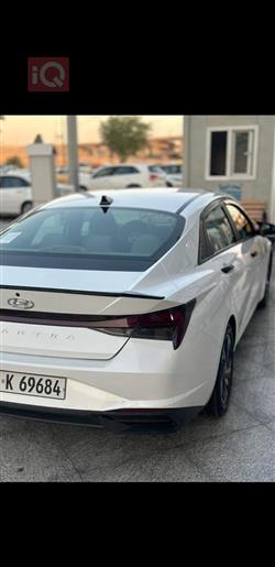 هیوندای ئەلەنترا
